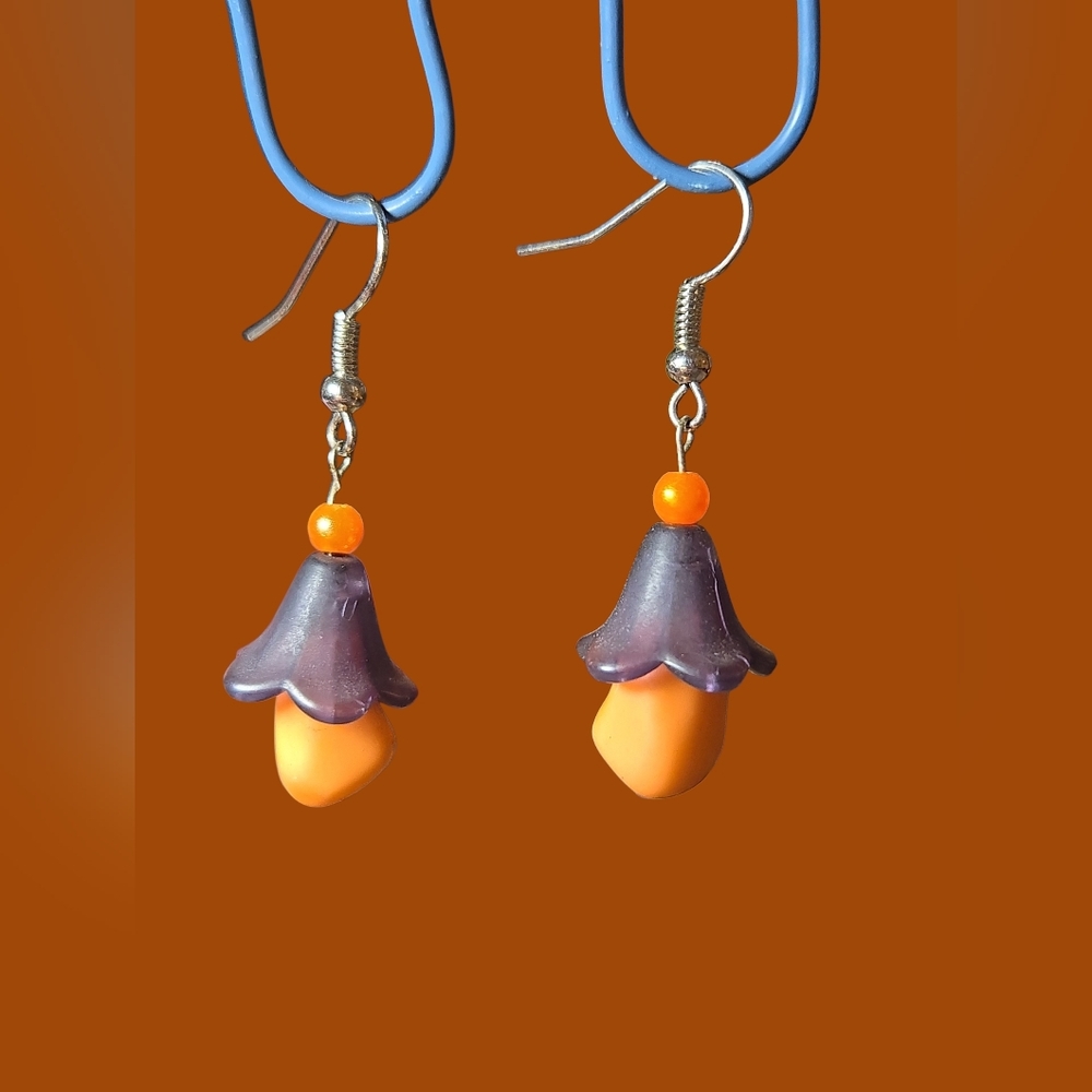 Handmade Black and Orange Halloween Earrings NWT